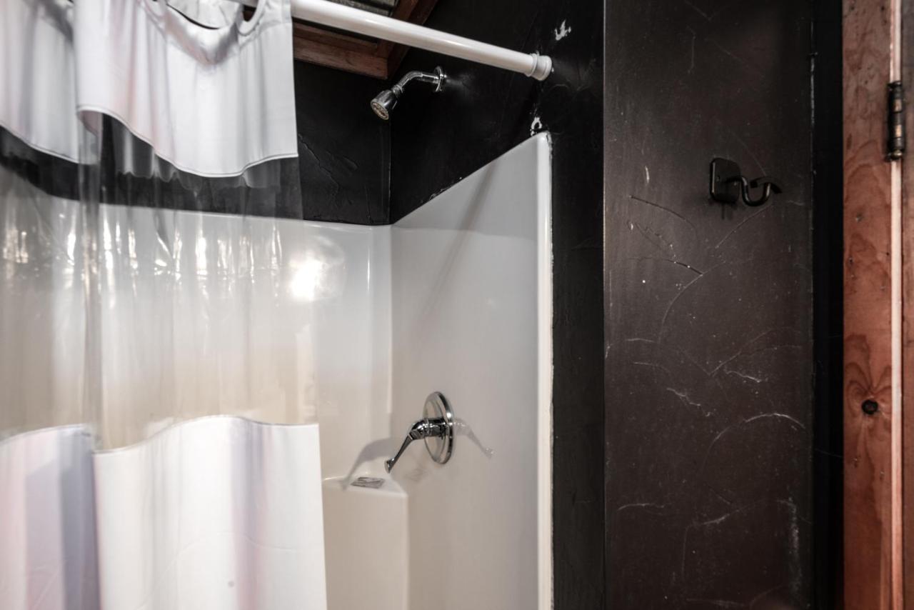 Apache Village 7, Queen Bed, Midtown, Sleeps 2 루이도소 외부 사진